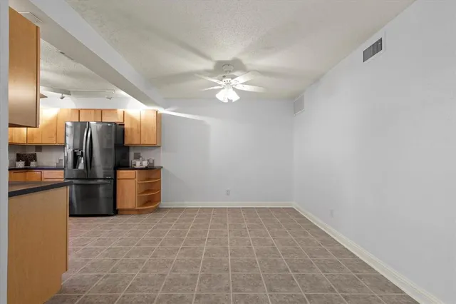 $200,000 | 15221 Berry Trail, Unit 709, Dallas, TX 75248