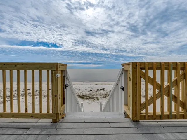 $849,900 | 1171 Alligator Drive, Alligator Point, FL 32346