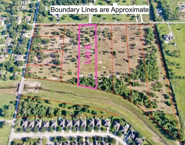 a street sign on the side of building