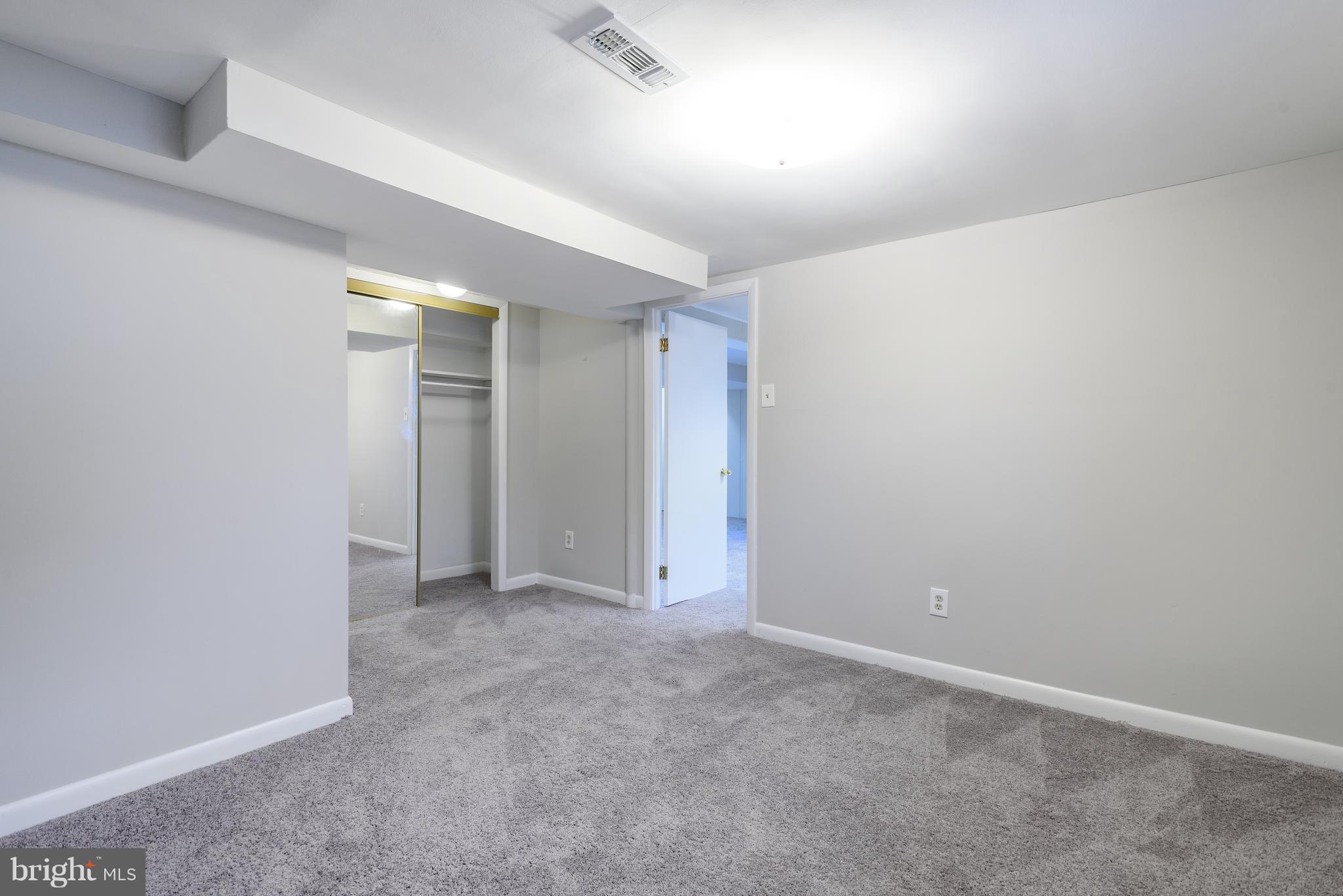 3300 Garnet Road Baltimore, MD 21234 - Photo 32 of 55 an empty room with an entryway