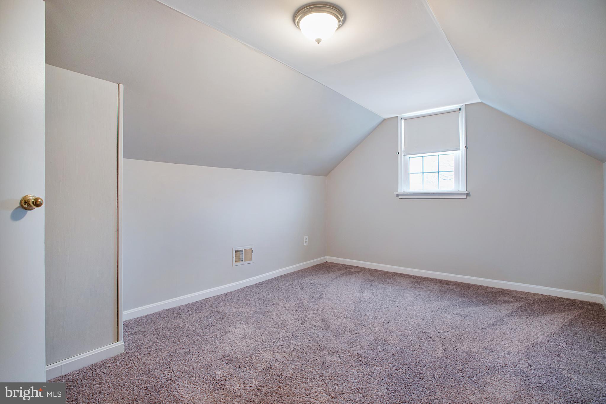 3300 Garnet Road Baltimore, MD 21234 - Photo 48 of 55 an empty room with windows