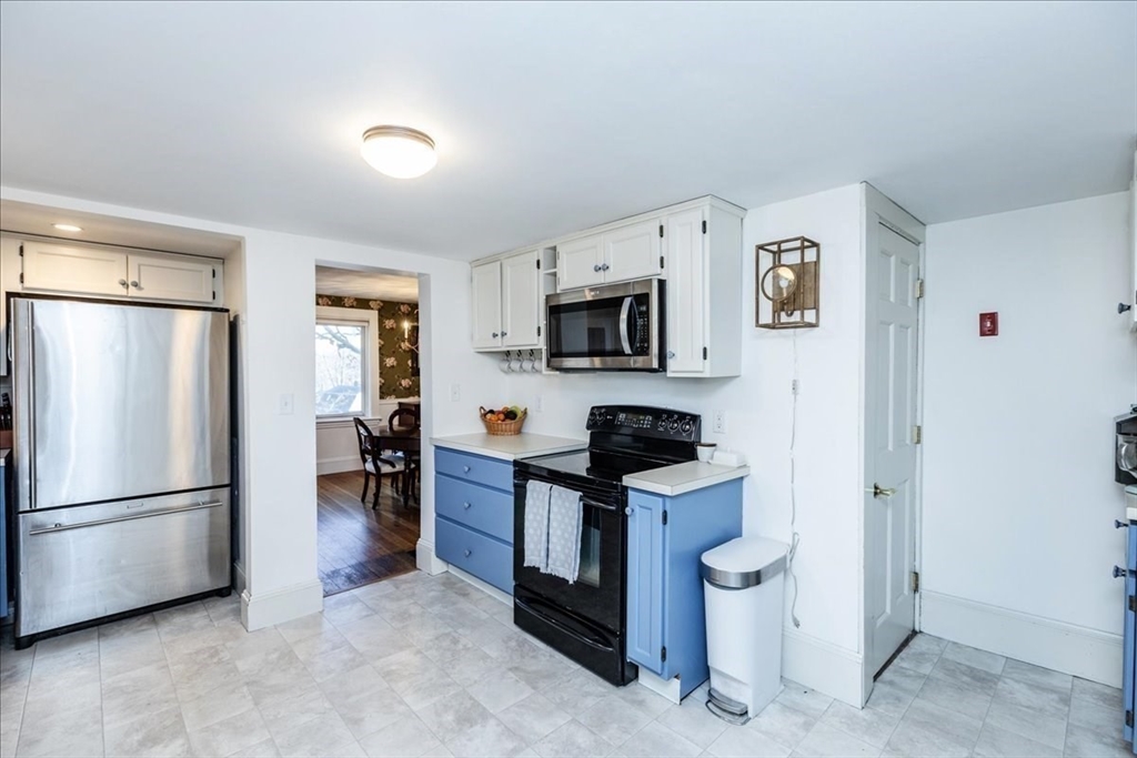 14 Walcott Road Beverly, MA 01915 - Photo 18 of 39 Gallery Image 18