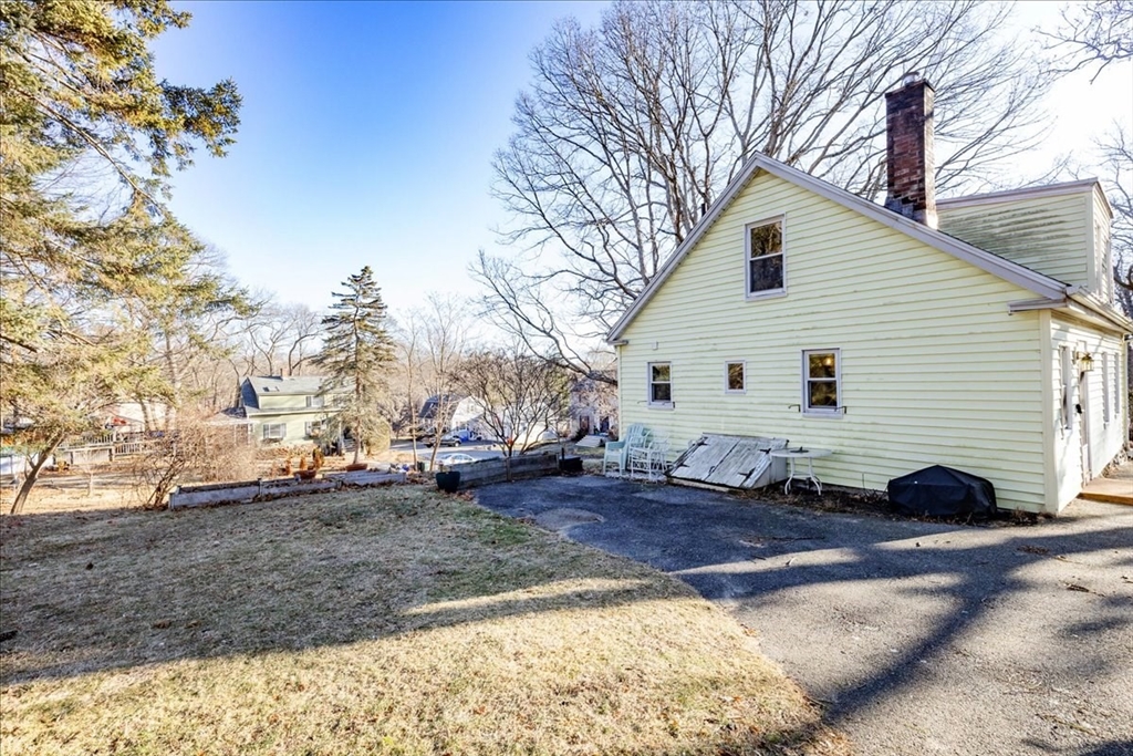 14 Walcott Road Beverly, MA 01915 - Photo 35 of 39 Gallery Image 35