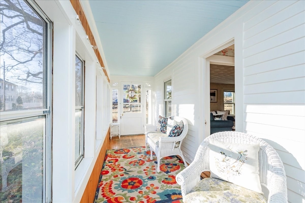 14 Walcott Road Beverly, MA 01915 - Photo 4 of 39 Gallery Image 4