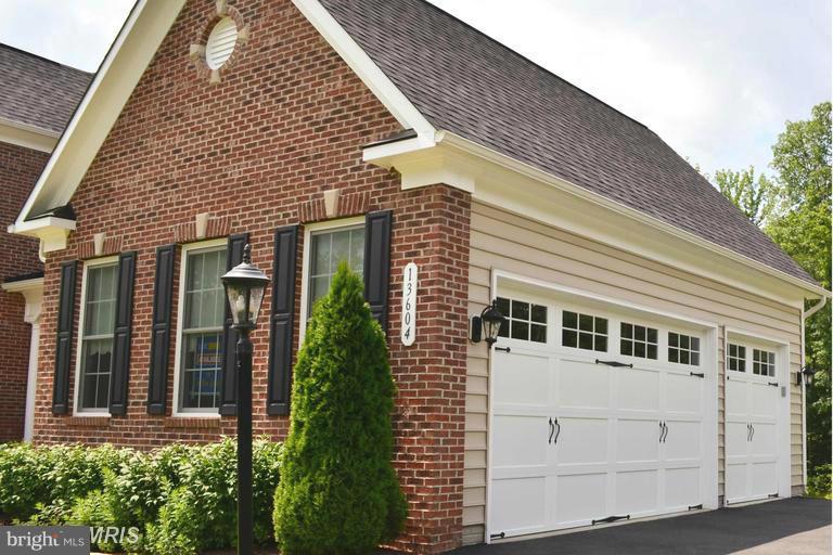 13604 Hidden Creek Road Manassas, VA 20112 - Photo 2 of 17 3 Car Garage