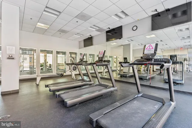 $579,000 | 355 I Street Southwest, Unit 501, Washington, DC 20024