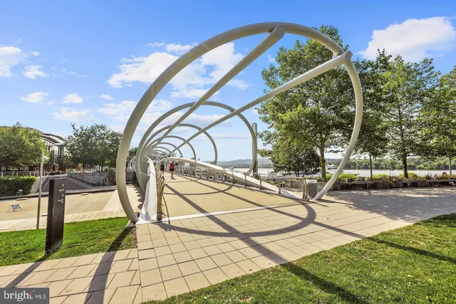 $579,000 | 355 I Street Southwest, Unit 501, Washington, DC 20024