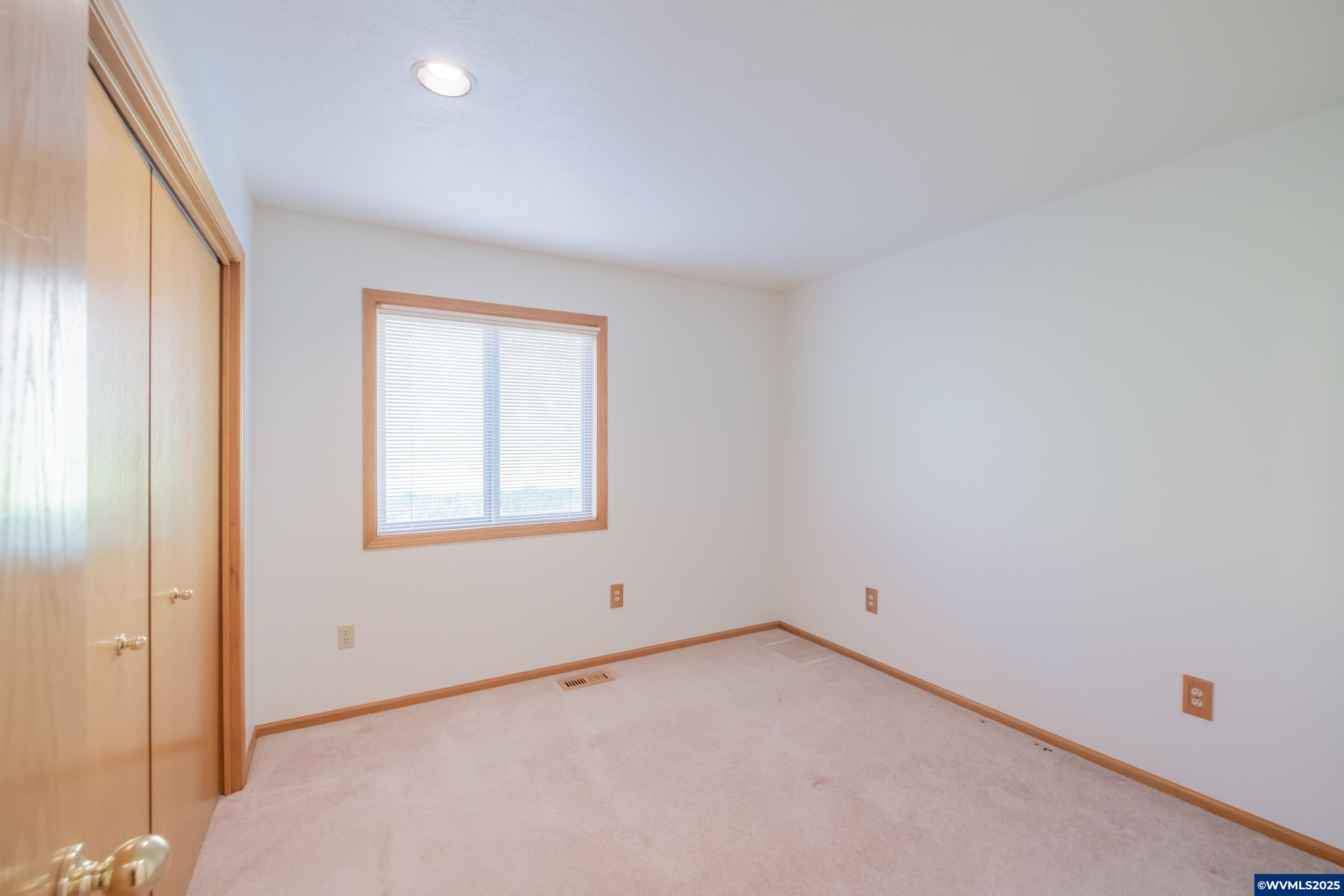 12878 Meadowood Road Southeast Jefferson, OR 97352 - Photo 26 of 45 Gallery Image 26