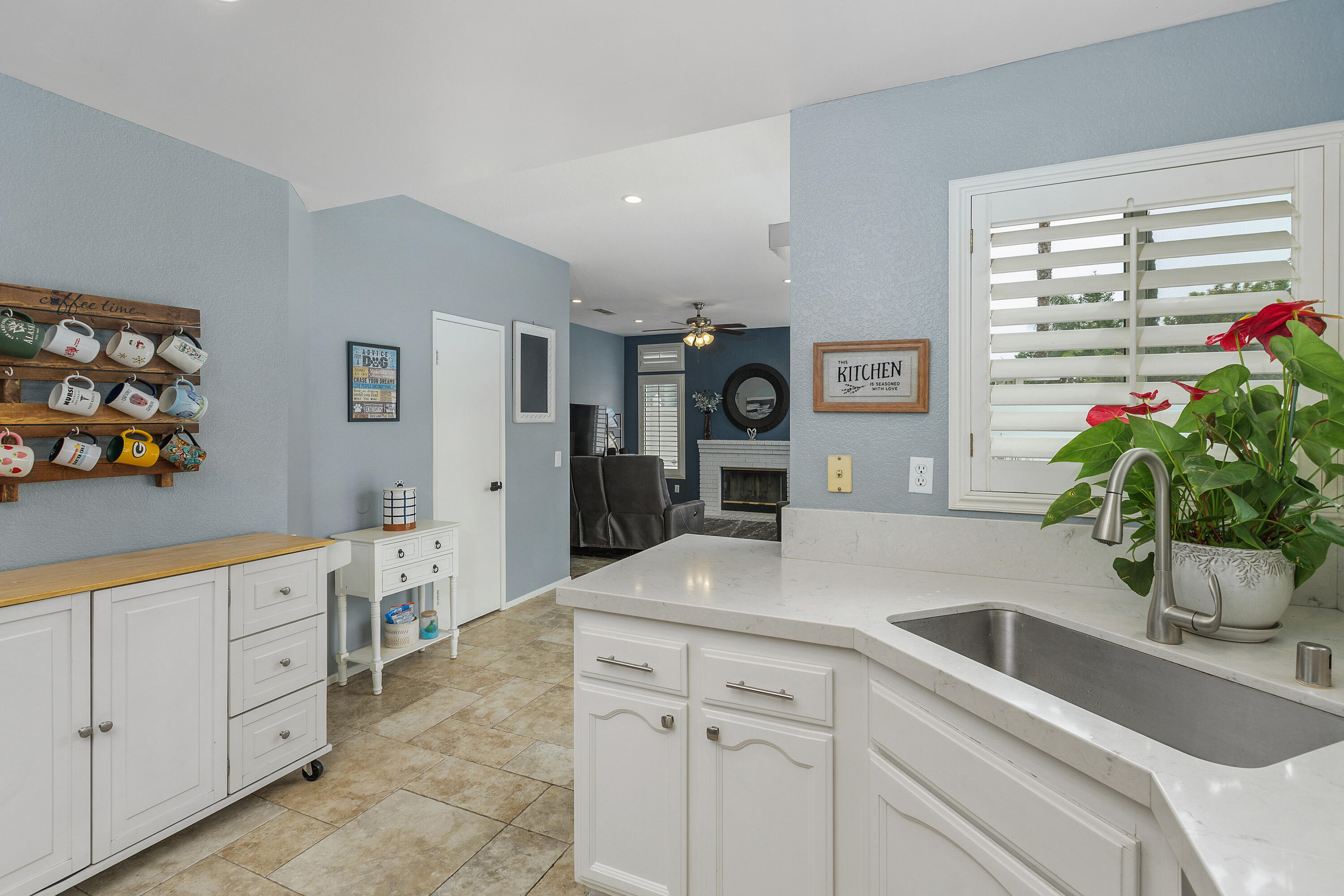 8771 Kentville Street Riverside, CA 92508 - Photo 17 of 37 19_12052925_187498_187498-EI-119