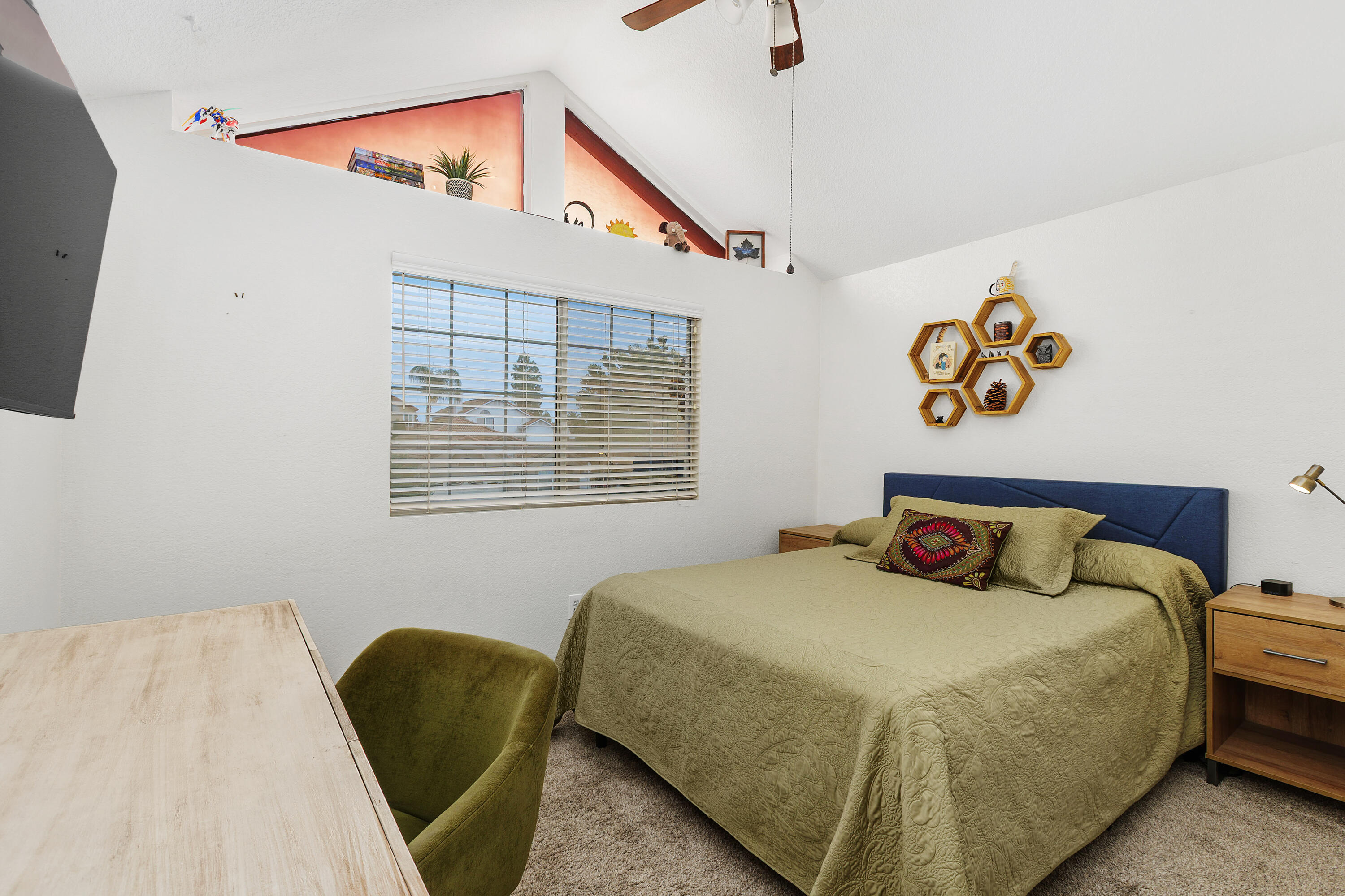 8771 Kentville Street Riverside, CA 92508 - Photo 22 of 37 26_12052932_187498_187498-EI-126