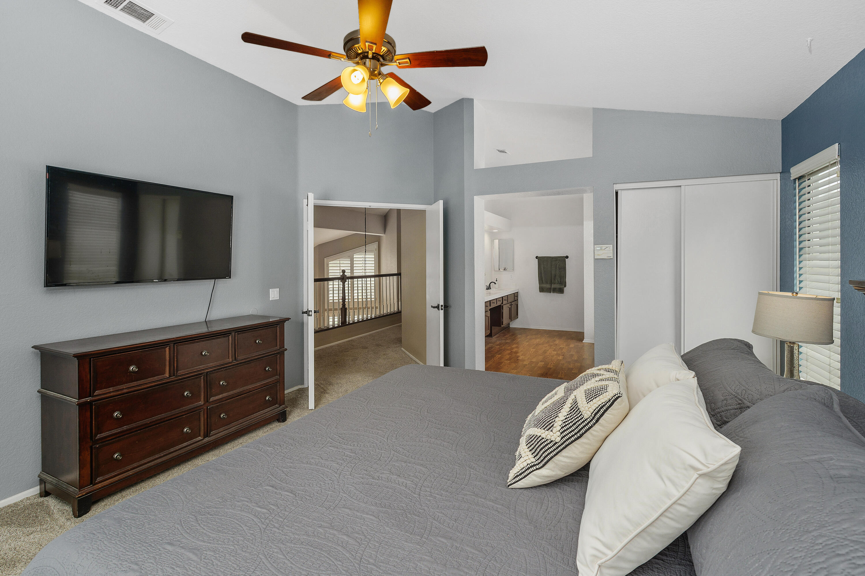 8771 Kentville Street Riverside, CA 92508 - Photo 27 of 37 31_12052937_187498_187498-EI-131