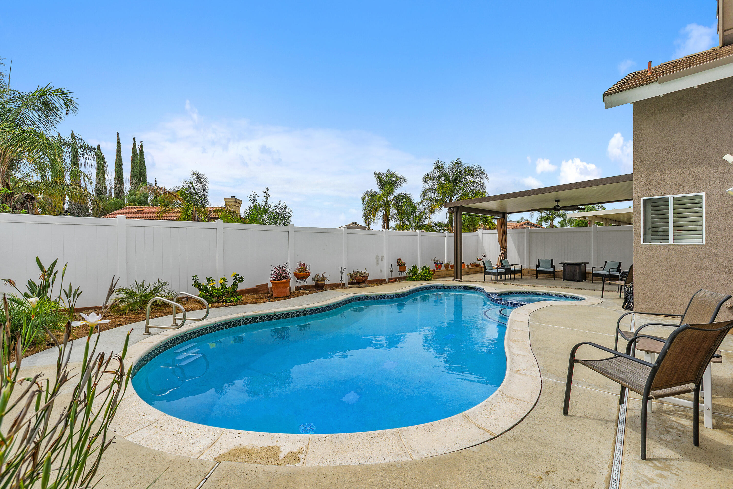 8771 Kentville Street Riverside, CA 92508 - Photo 32 of 37 37_12052943_187498_187498-EI-137