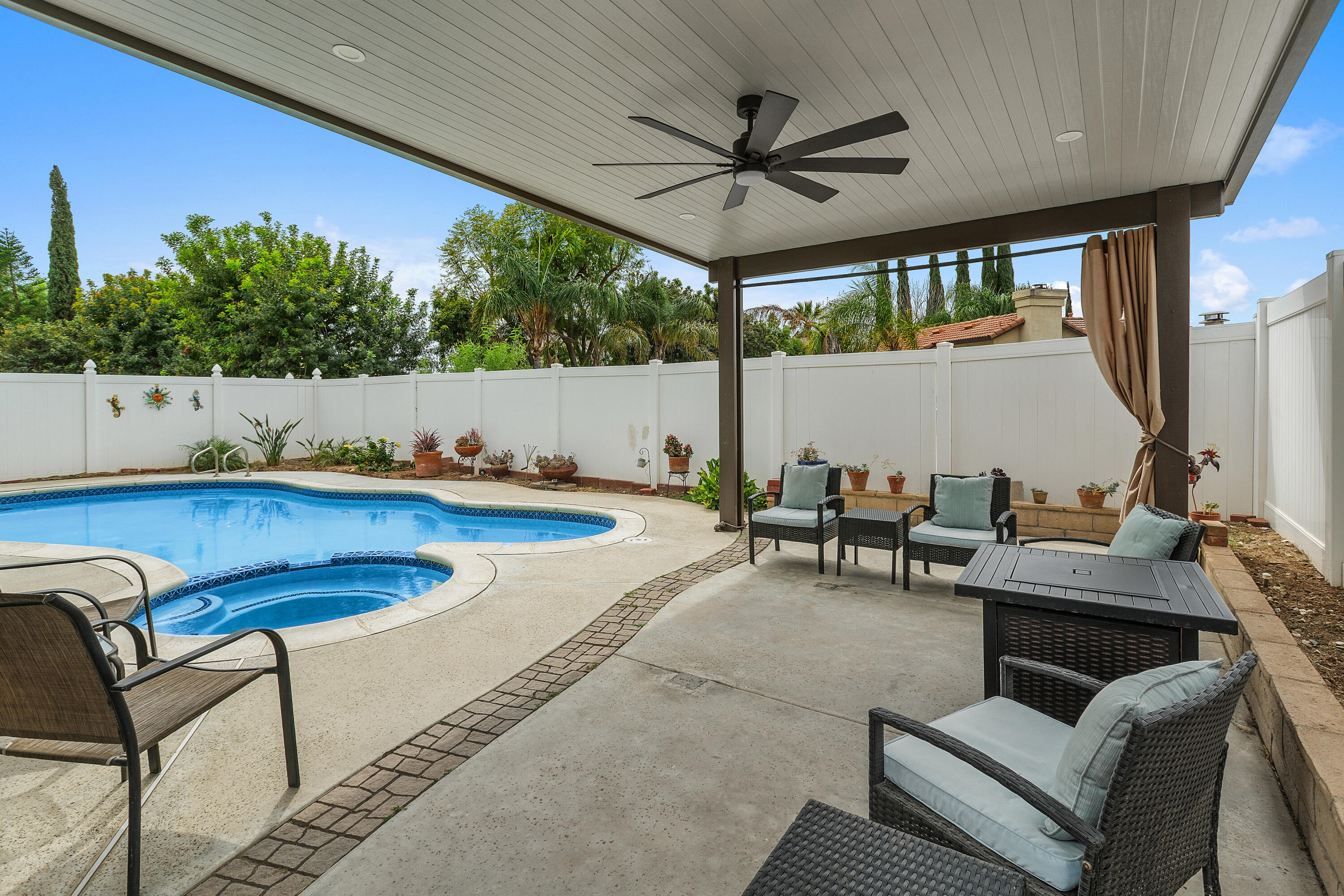 8771 Kentville Street Riverside, CA 92508 - Photo 35 of 37 40_12052946_187498_187498-EI-140