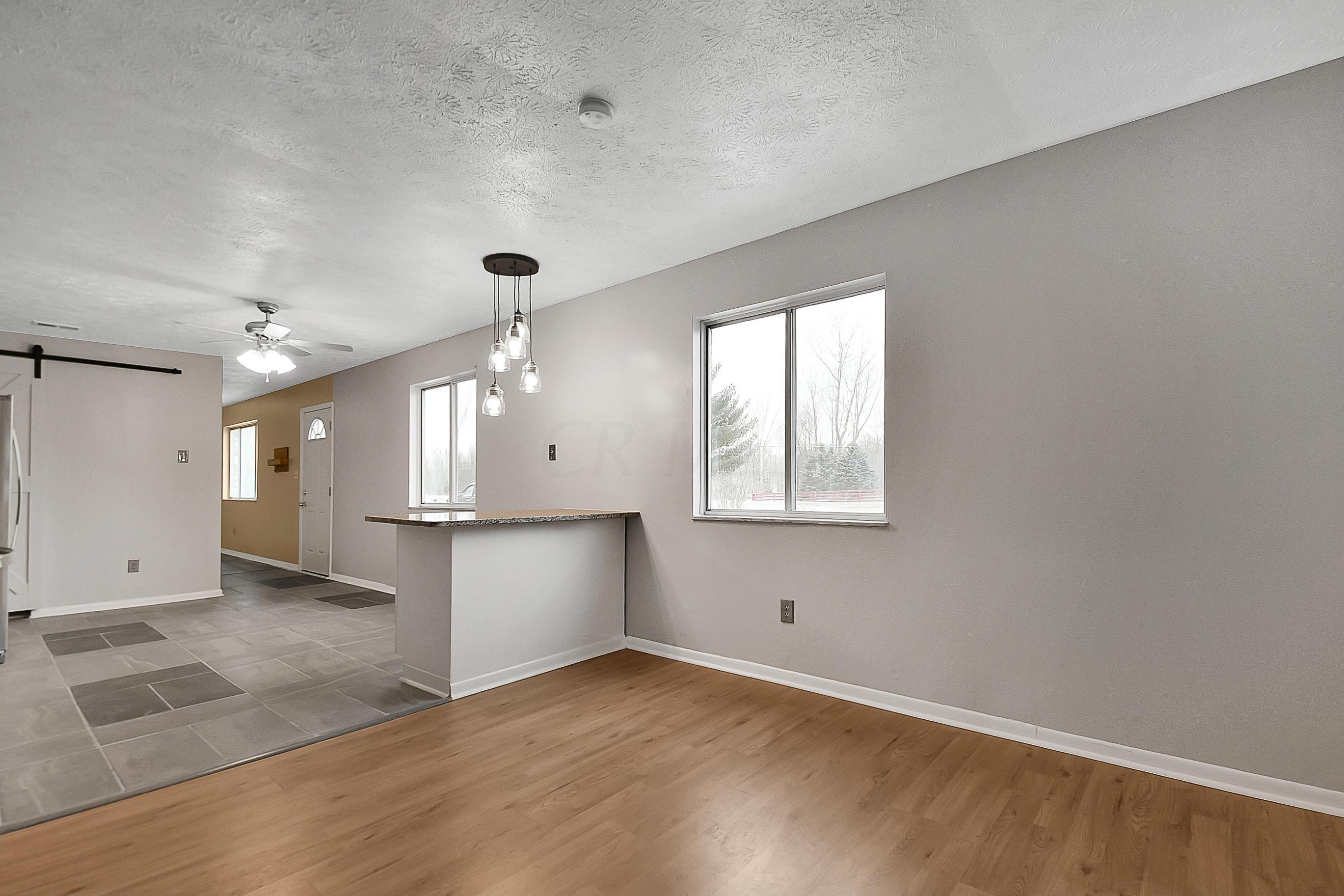 5322 Summit Road Southwest Pataskala, OH 43062 - Photo 8 of 29 Gallery Image 8