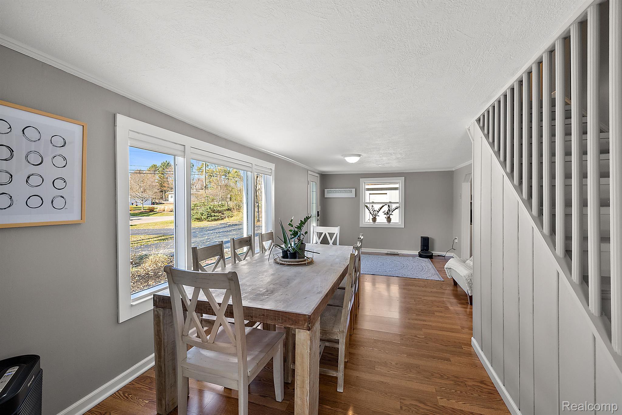 915 Hemingway Road Lake Orion, MI 48362 - Photo 13 of 57