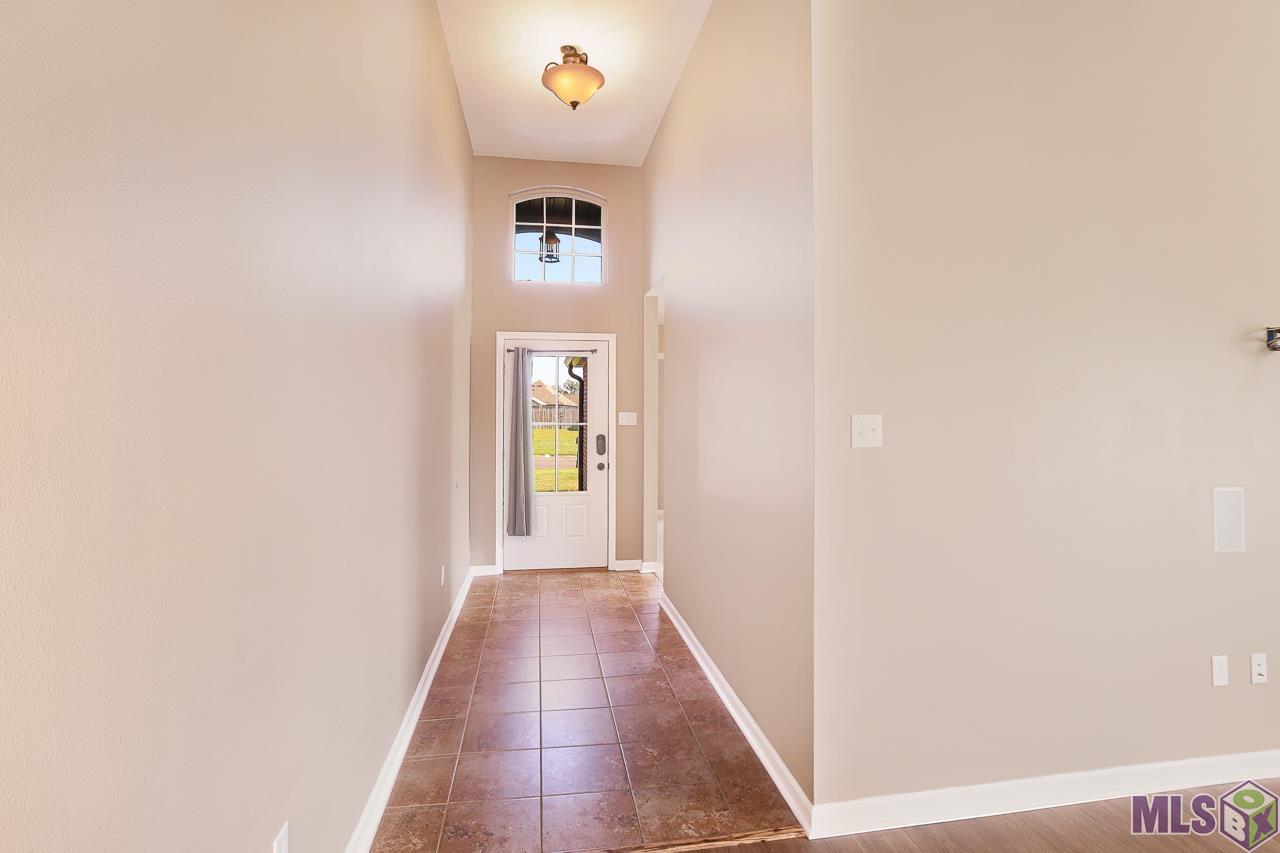 42335 Devall Road Prairieville, LA 70769 - Photo 3 of 23 Gallery Image 3