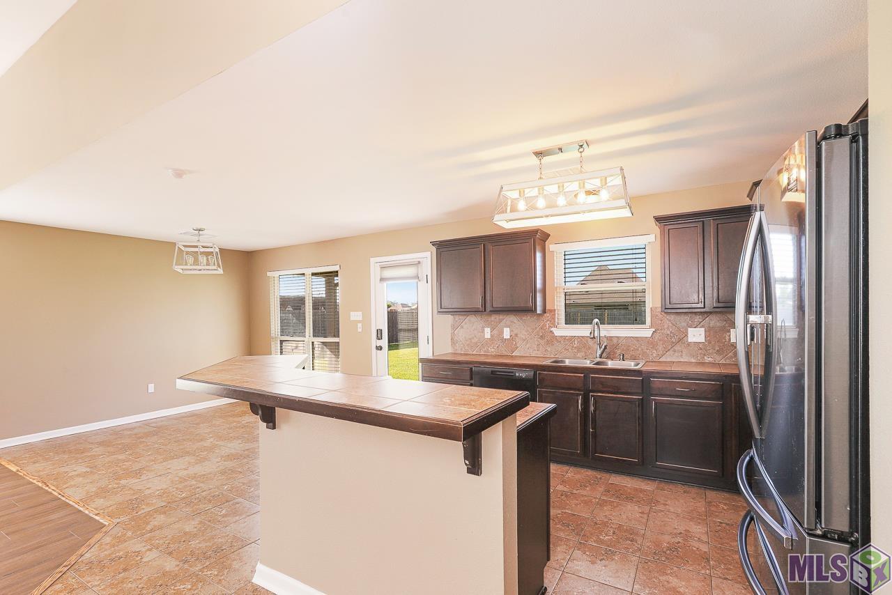 42335 Devall Road Prairieville, LA 70769 - Photo 7 of 23 Gallery Image 7