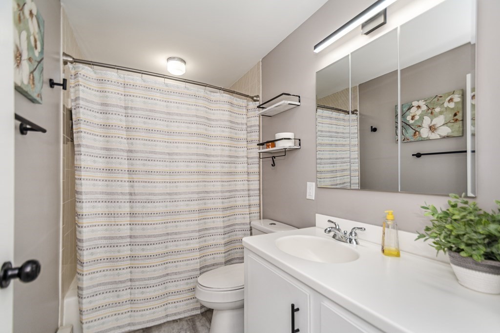 23 Coughlin Road Littleton, MA 01460 - Photo 14 of 31 Gallery Image 14