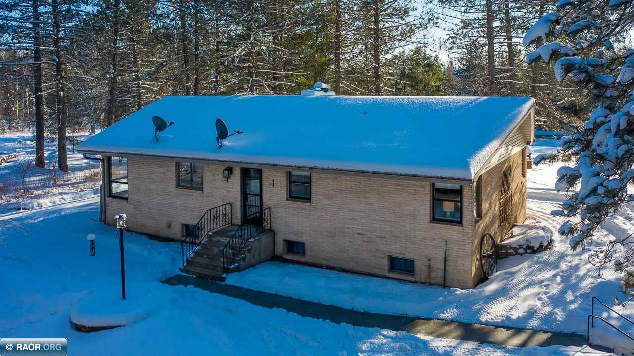 11405 Town Line Road Hibbing, MN 55746 - Photo 2 of 35