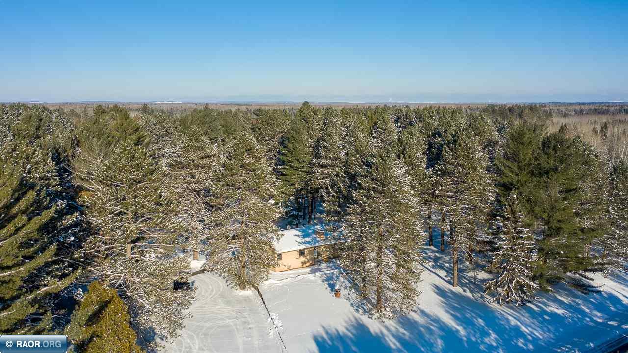 11405 Town Line Road Hibbing, MN 55746 - Photo 4 of 35