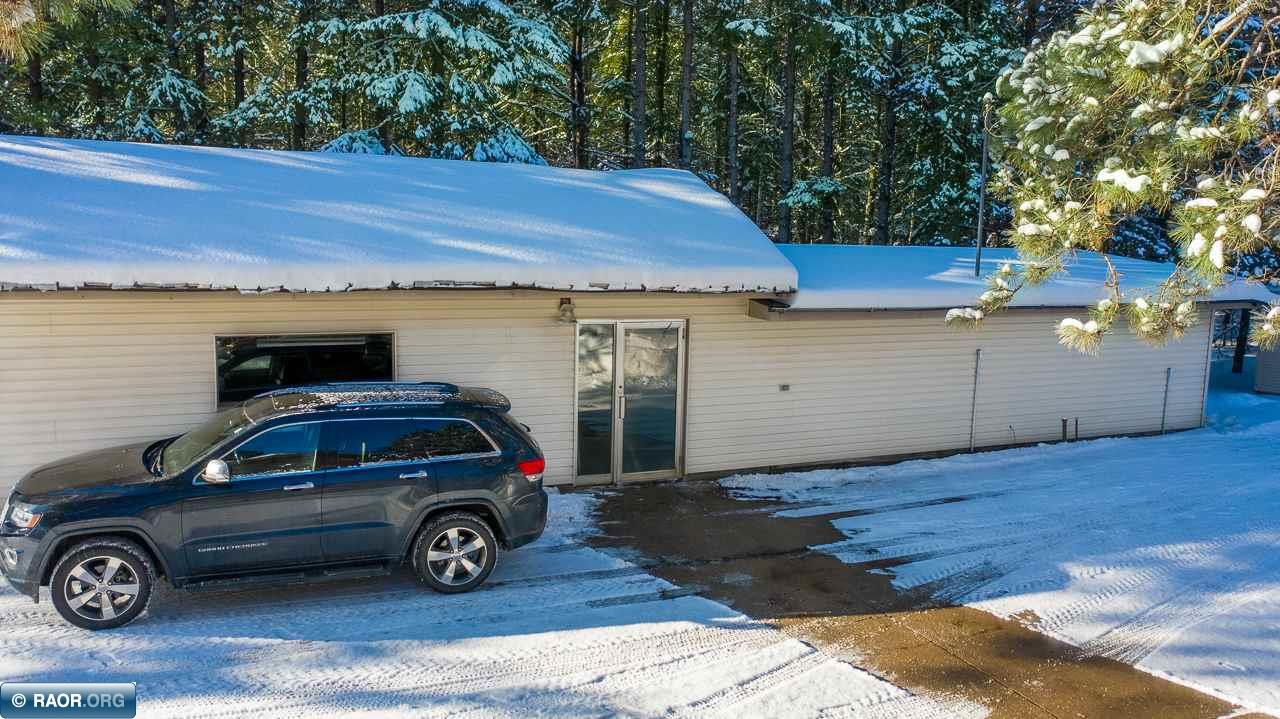11405 Town Line Road Hibbing, MN 55746 - Photo 8 of 35