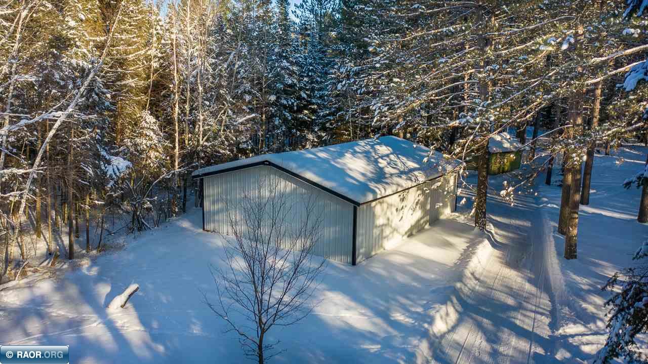 11405 Town Line Road Hibbing, MN 55746 - Photo 9 of 35