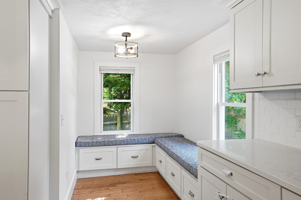 374 First Parish Road, Unit 1 Scituate, MA 02066 - Photo 12 of 27