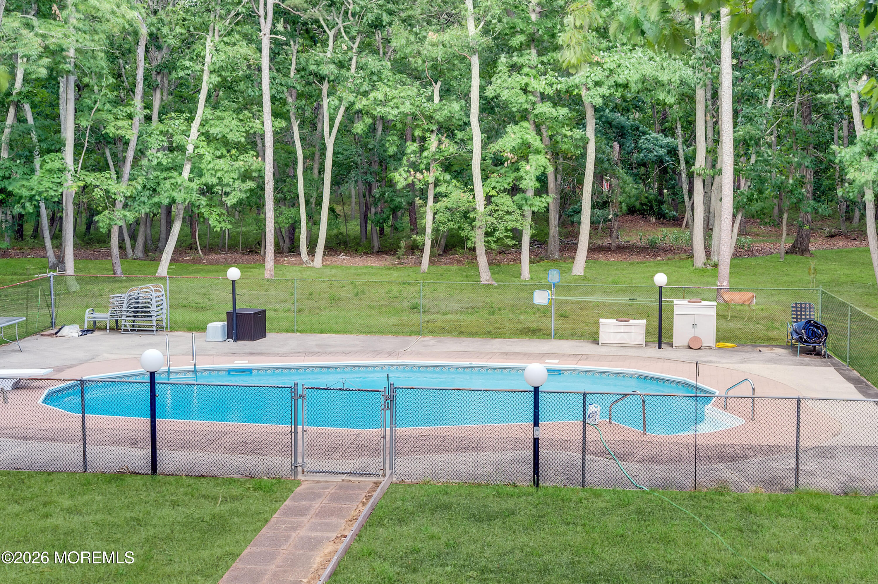 519 Vath Street Jackson, NJ 08527 - Photo 7 of 73 Back 8-2