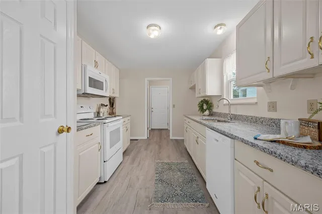 $289,900 | 6 Green Park Lane, O'Fallon, MO 63366