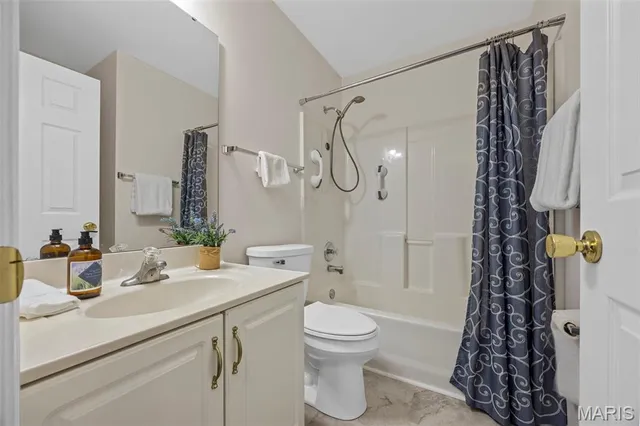 $289,900 | 6 Green Park Lane, O'Fallon, MO 63366