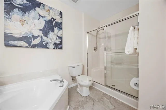 $289,900 | 6 Green Park Lane, O'Fallon, MO 63366