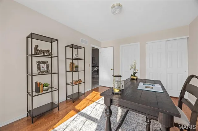 $289,900 | 6 Green Park Lane, O'Fallon, MO 63366