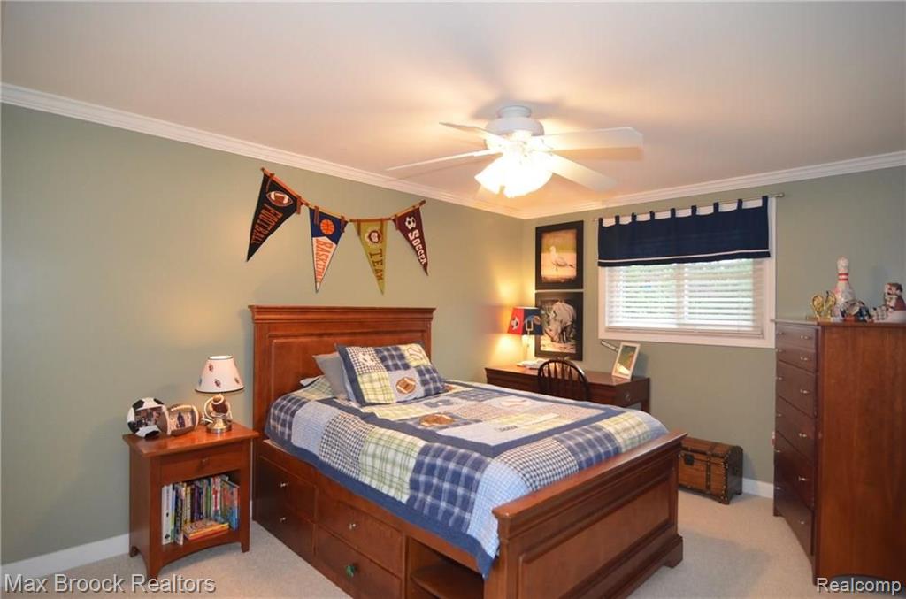 2183 Wayward Drive Rochester Hills, MI 48309 - Photo 36 of 44
