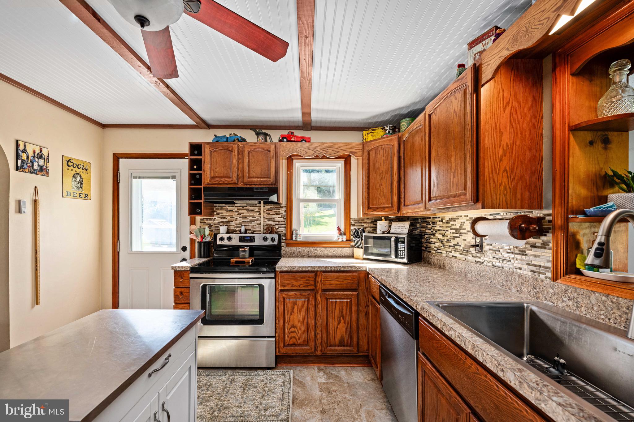 20 Waterfall Road Chester Gap, VA 22623 - Photo 18 of 90 Gallery Image 18