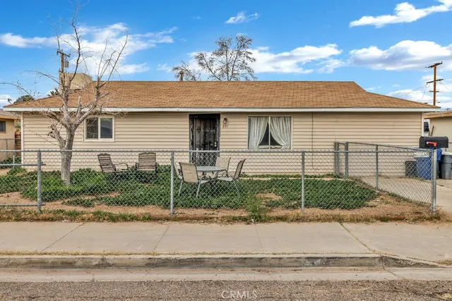 $199,999 | 241 North Helena Street, Ridgecrest, CA 93555