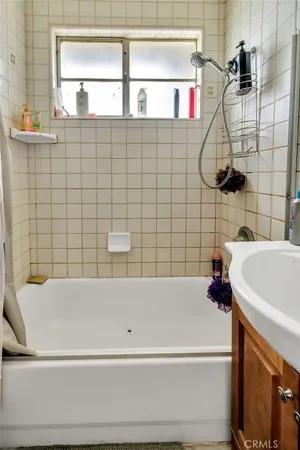 $189,999 | 241 North Helena Street, Ridgecrest, CA 93555