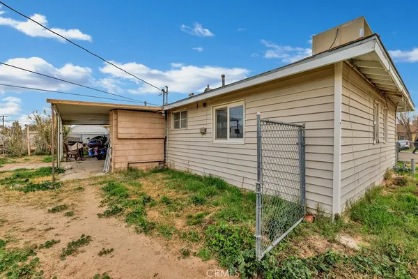 $189,999 | 241 North Helena Street, Ridgecrest, CA 93555