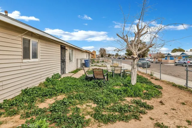 $199,999 | 241 North Helena Street, Ridgecrest, CA 93555