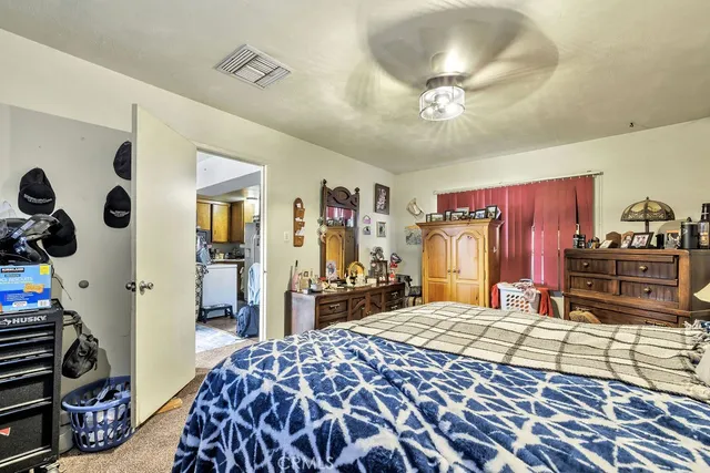 $199,999 | 241 North Helena Street, Ridgecrest, CA 93555