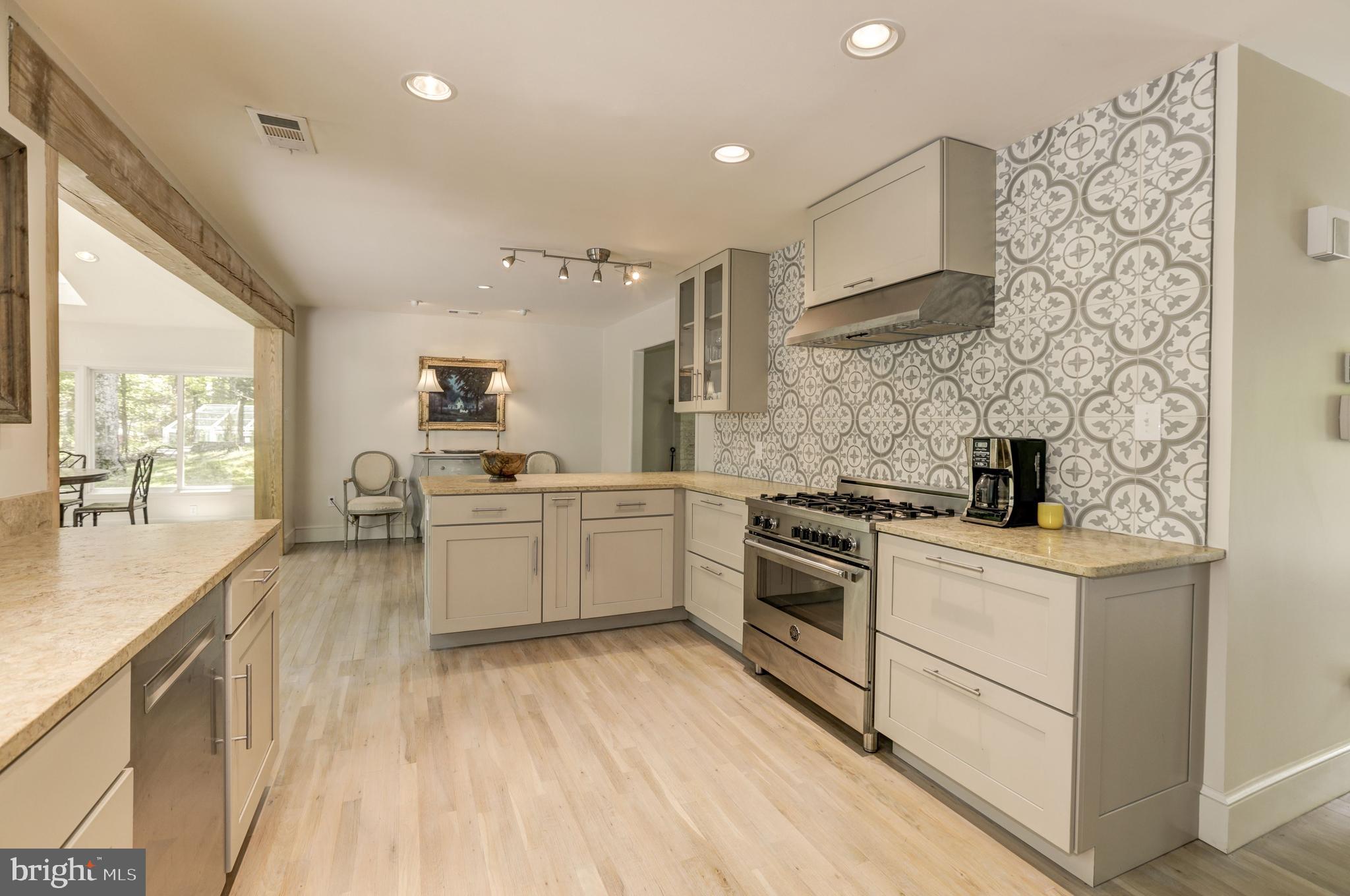 3755 Rectortown Road Marshall, VA 20115 - Photo 14 of 36 chef's kitchen with gas bertazzoni range