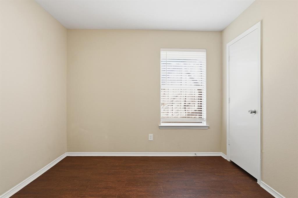 1304 Paco Trail Denton, TX 76209 - Photo 16 of 28