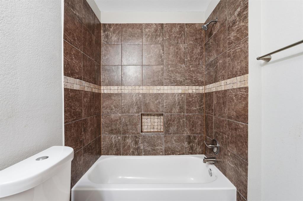 1304 Paco Trail Denton, TX 76209 - Photo 21 of 28