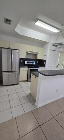 $2,600 | 4946 Leeward Lane, Unit 3706, Dania Beach, FL 33312