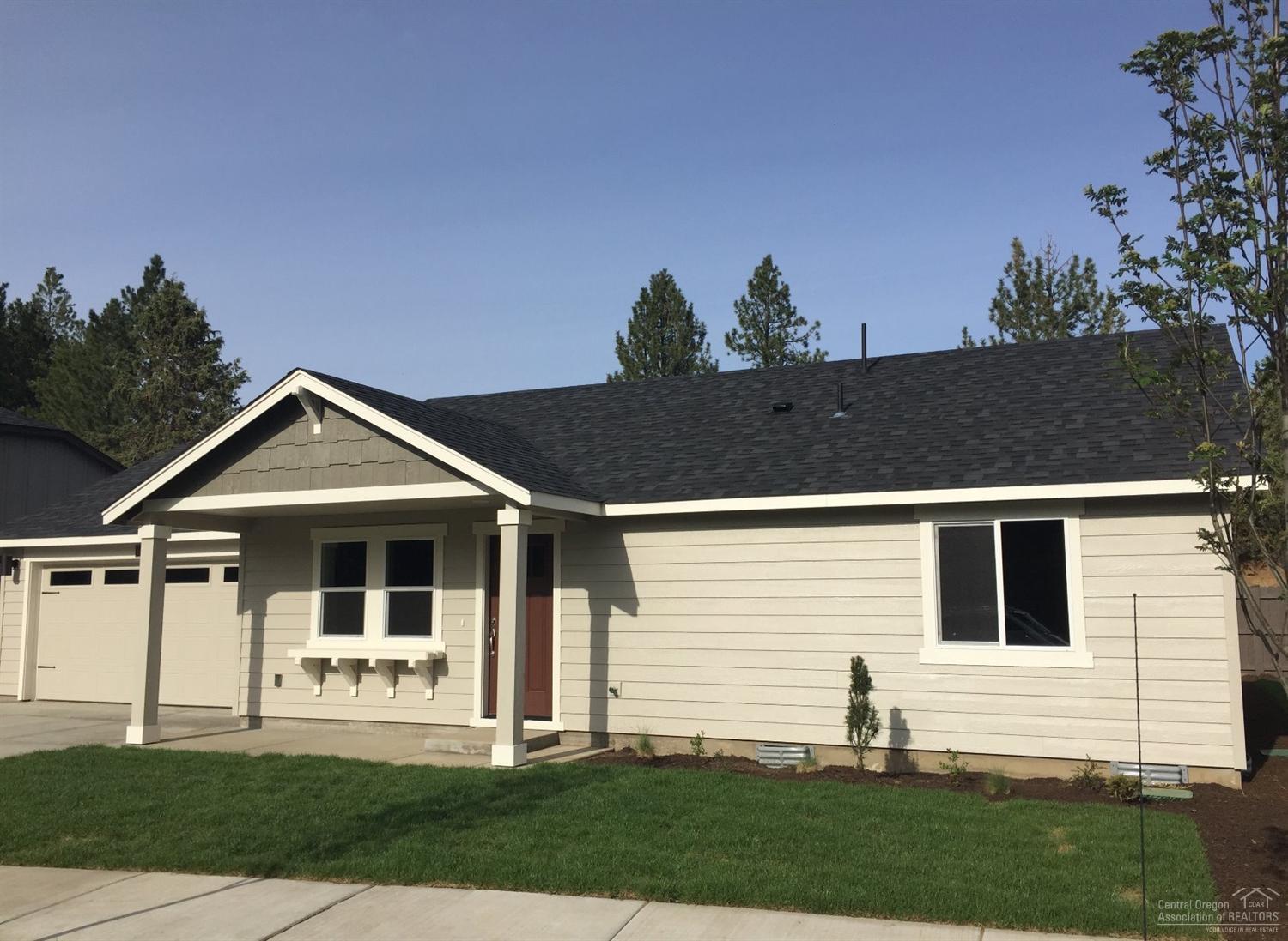 61804 Southeast Rolo Court Bend, OR 97702 - Photo 3 of 12 Home will be similar to photo/rendering