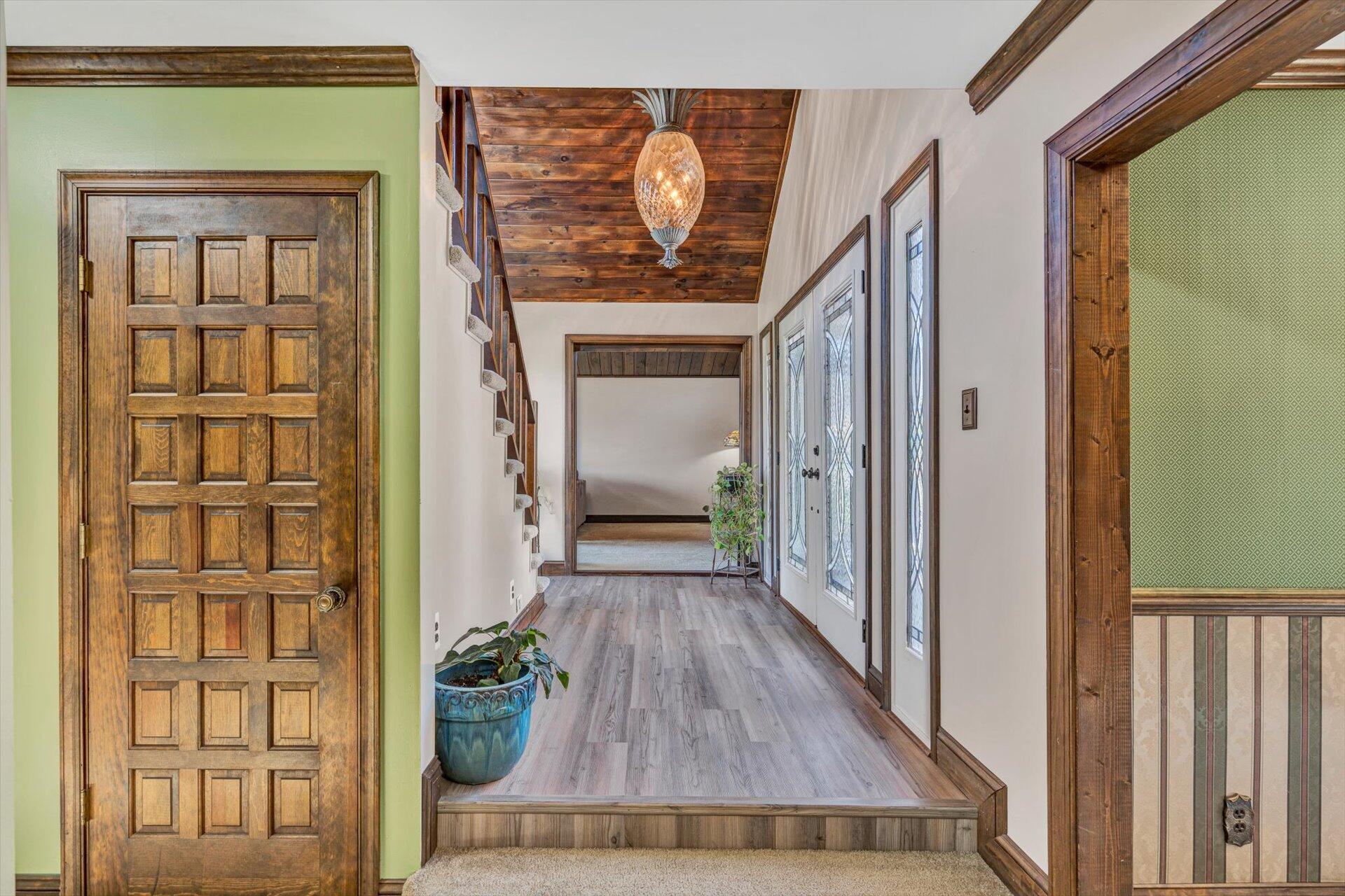 6235 Scruggs Road Moneta, VA 24121 - Photo 12 of 59 12-032920230037