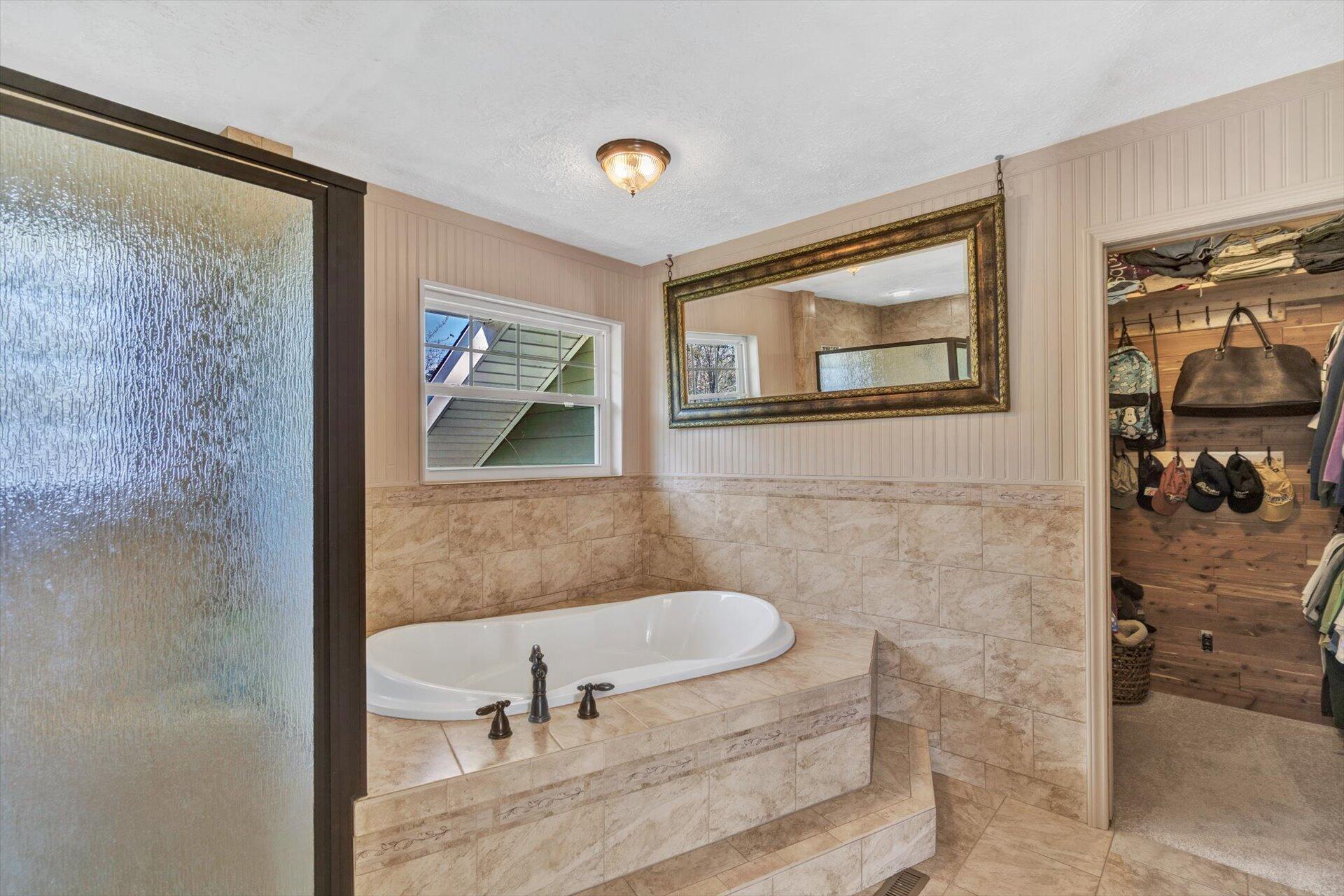 6235 Scruggs Road Moneta, VA 24121 - Photo 25 of 59 25-032920230047