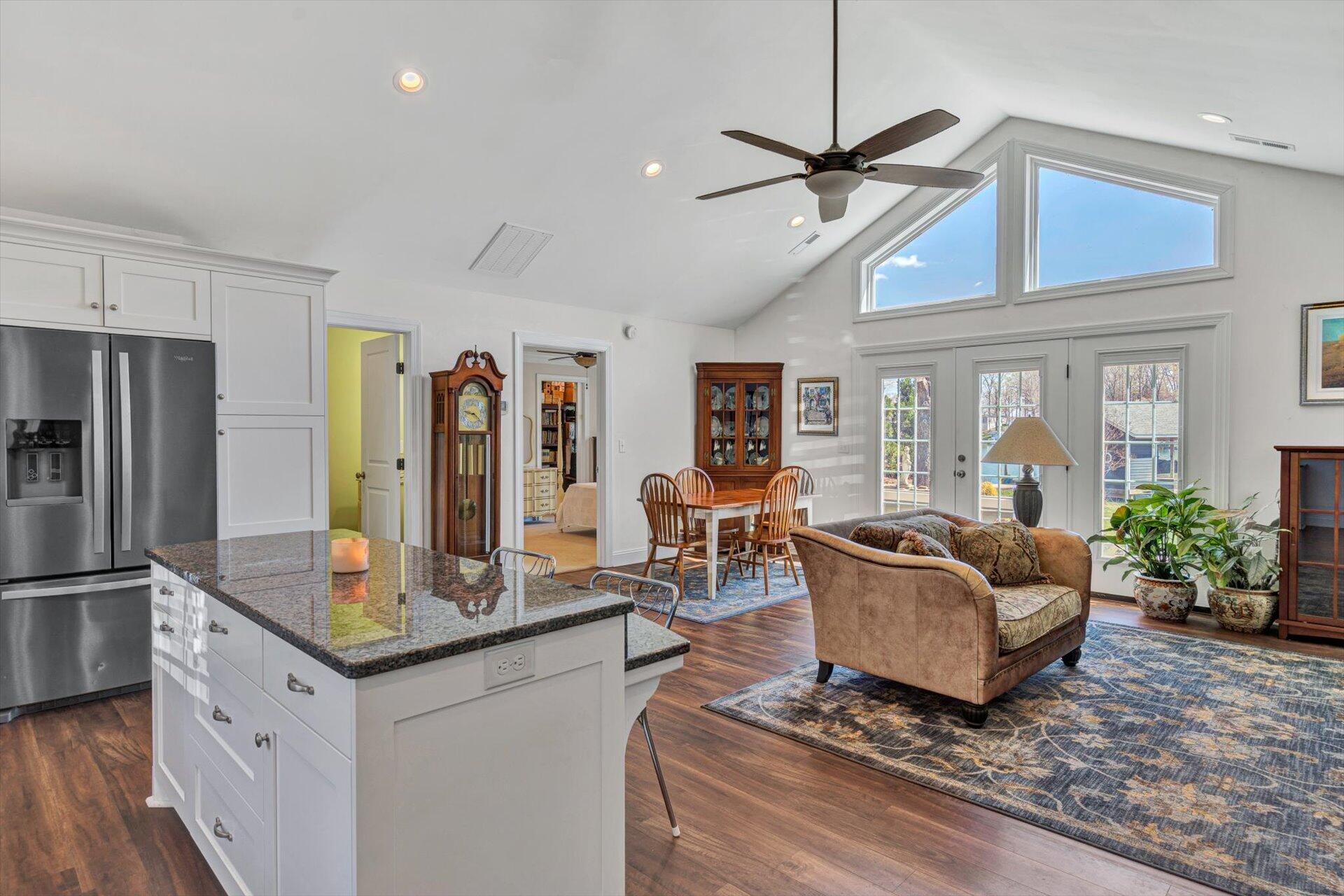 6235 Scruggs Road Moneta, VA 24121 - Photo 29 of 59 29-032920230053