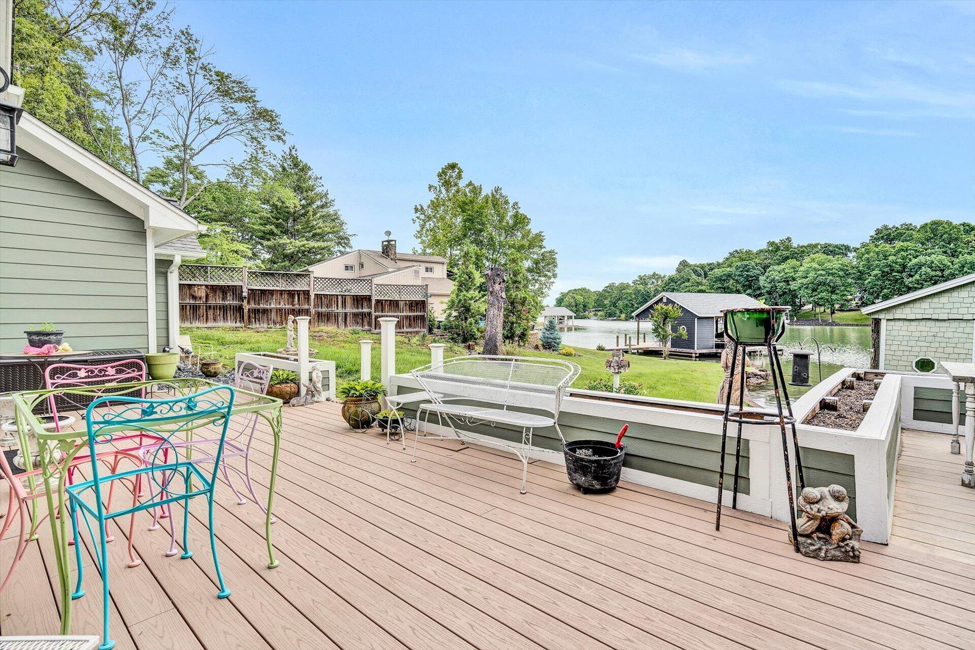 6235 Scruggs Road Moneta, VA 24121 - Photo 46 of 59 46-10-052520220041