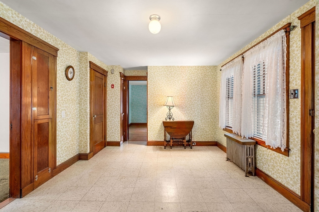 168 Greene Street North Andover, MA 01845 - Photo 13 of 42