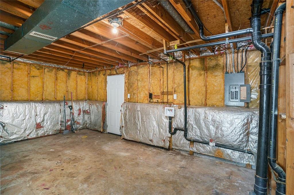 2039 Raintree Place Lithonia, GA 30058 - Photo 15 of 18 a view of an outdoor space